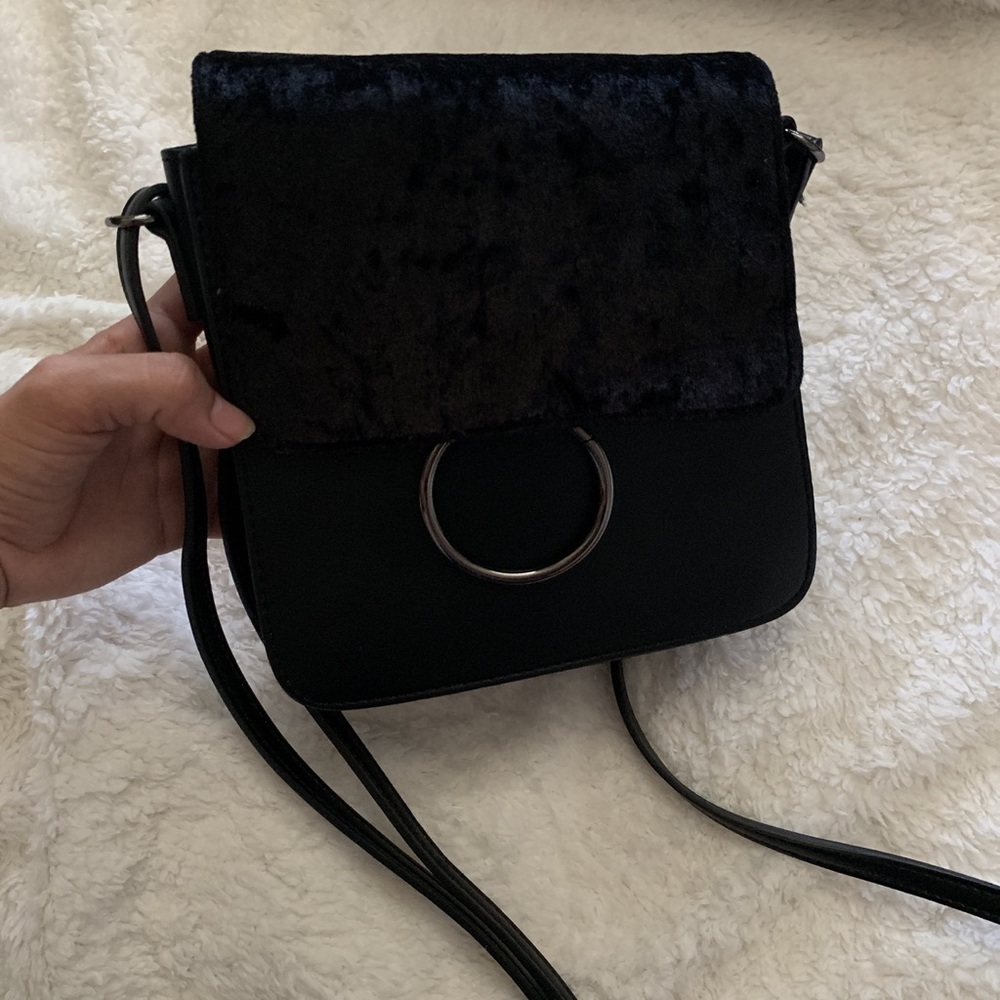 O ring purse